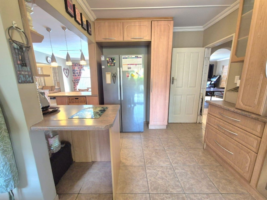 4 Bedroom Property for Sale in Fichardt Park Free State
